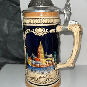 Vintage German Beer Stein , Frankfurt Main, Pewter Lid